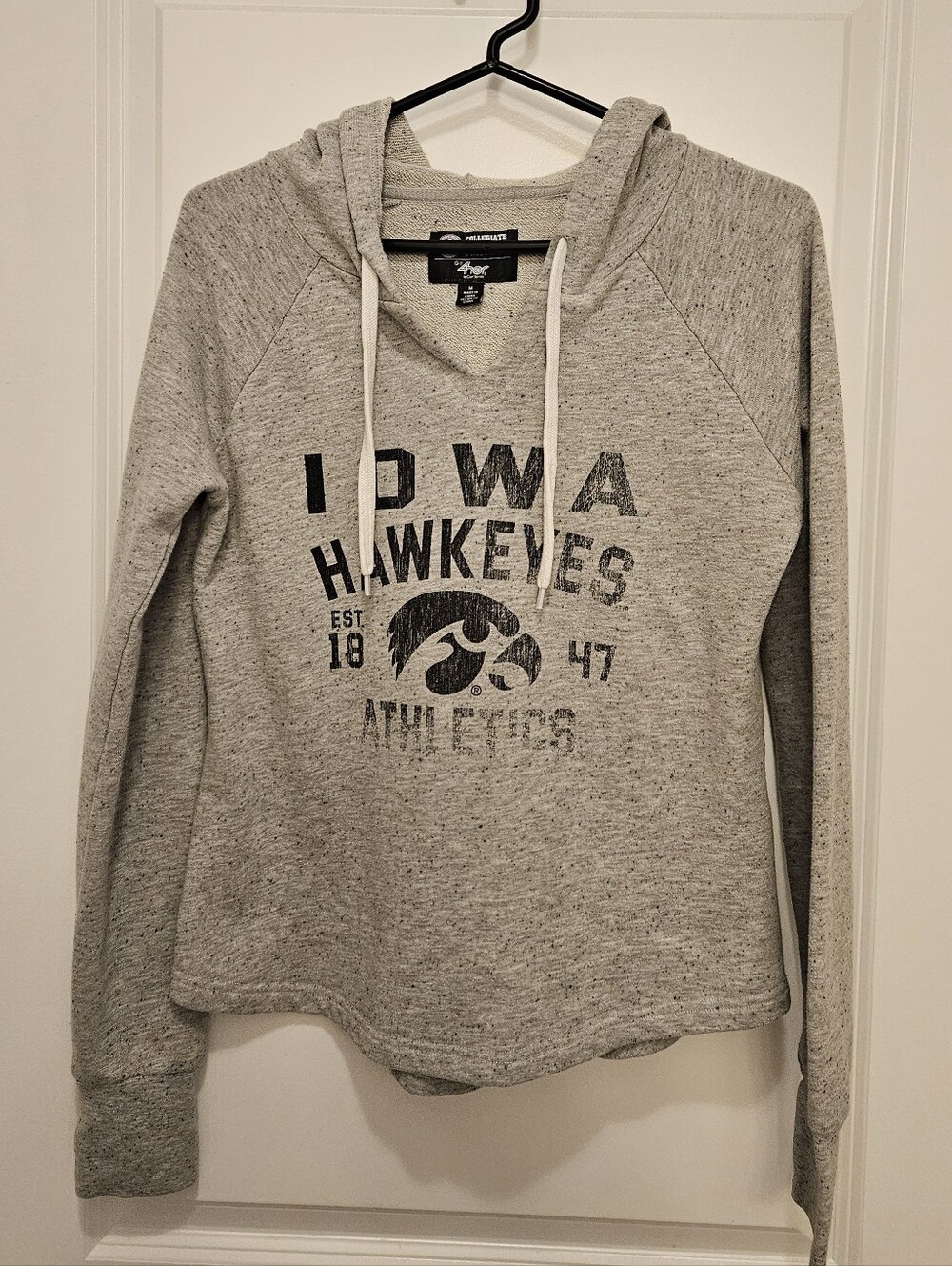 Iowa Hawkeyes Gray Hooded Pullover Sweatshirt
